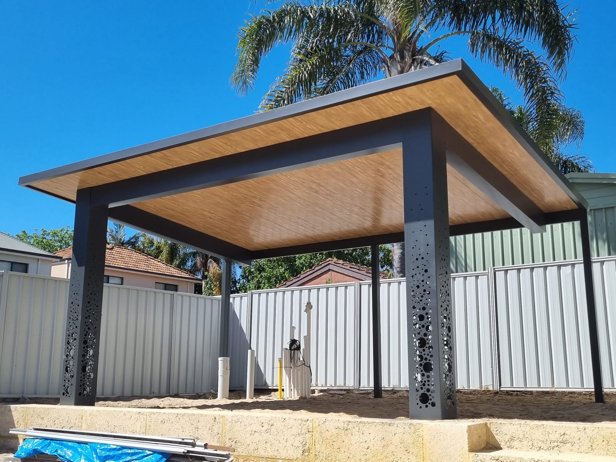 a7c2e83e 4502 418f 97f7 b4d4e34009fc Patio Installers Perth: Who Installs, Who Just Supplies, and How to Tell 4 a7c2e83e 4502 418f 97f7 b4d4e34009fc Patio Installers Perth: Who Installs, Who Just Supplies, and How to Tell 3